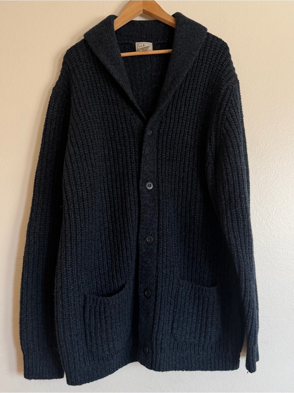 L.L. Bean XL Tall Men's Black Shawl Collar Button Cardigan